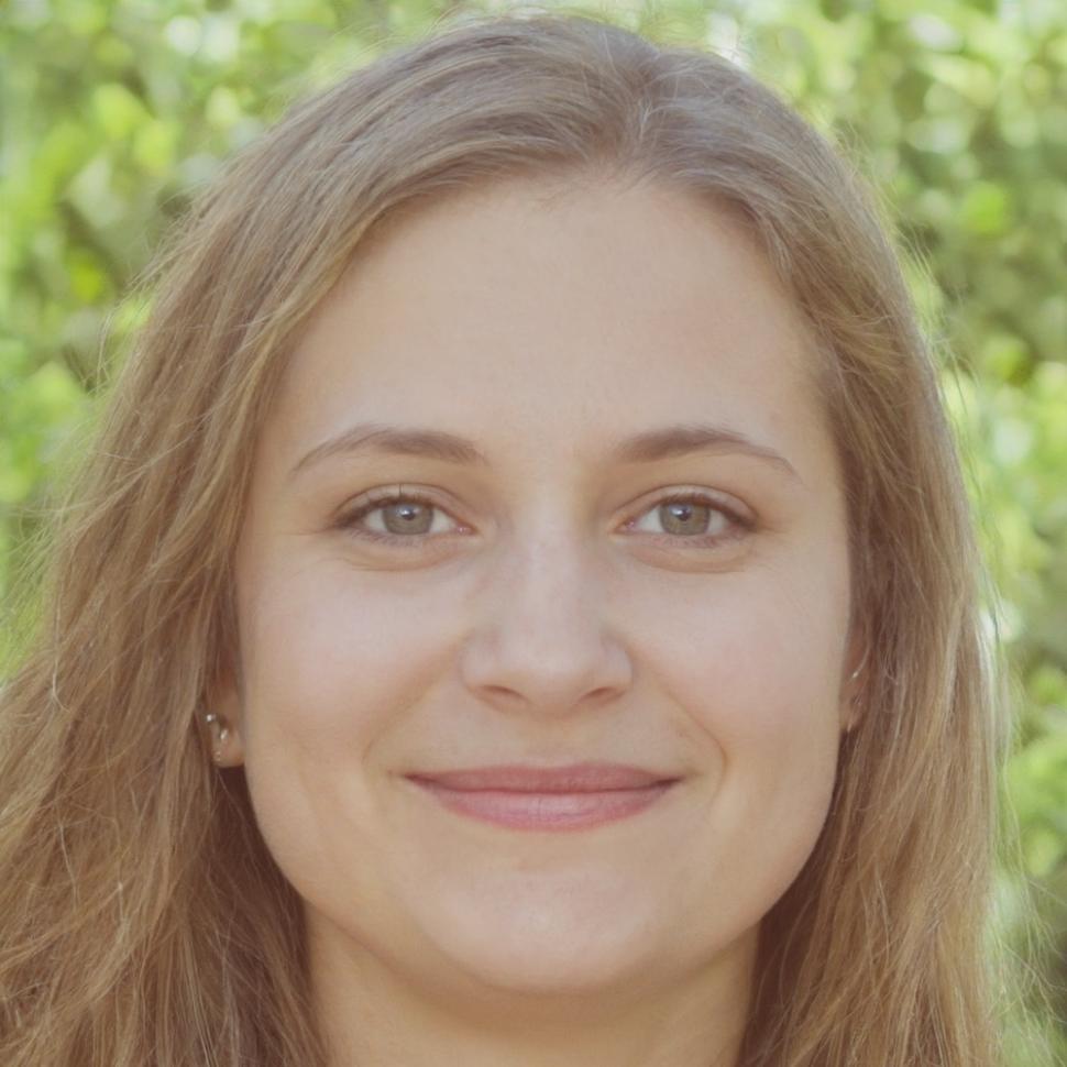 Dozentin für SEO-Content-Kurse bei Yulonarest